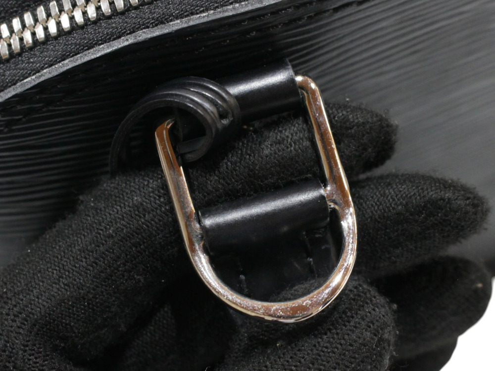 LOUIS VUITTON Alma Epi leather Noir Black Shoulder bag Handbag LV